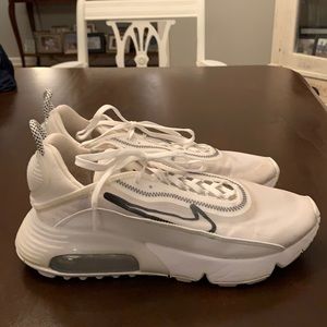 Nike Air Max 2090 women’s